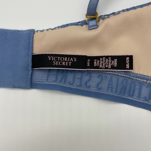 Victoria’s Secret bra - Picture 2 of 8